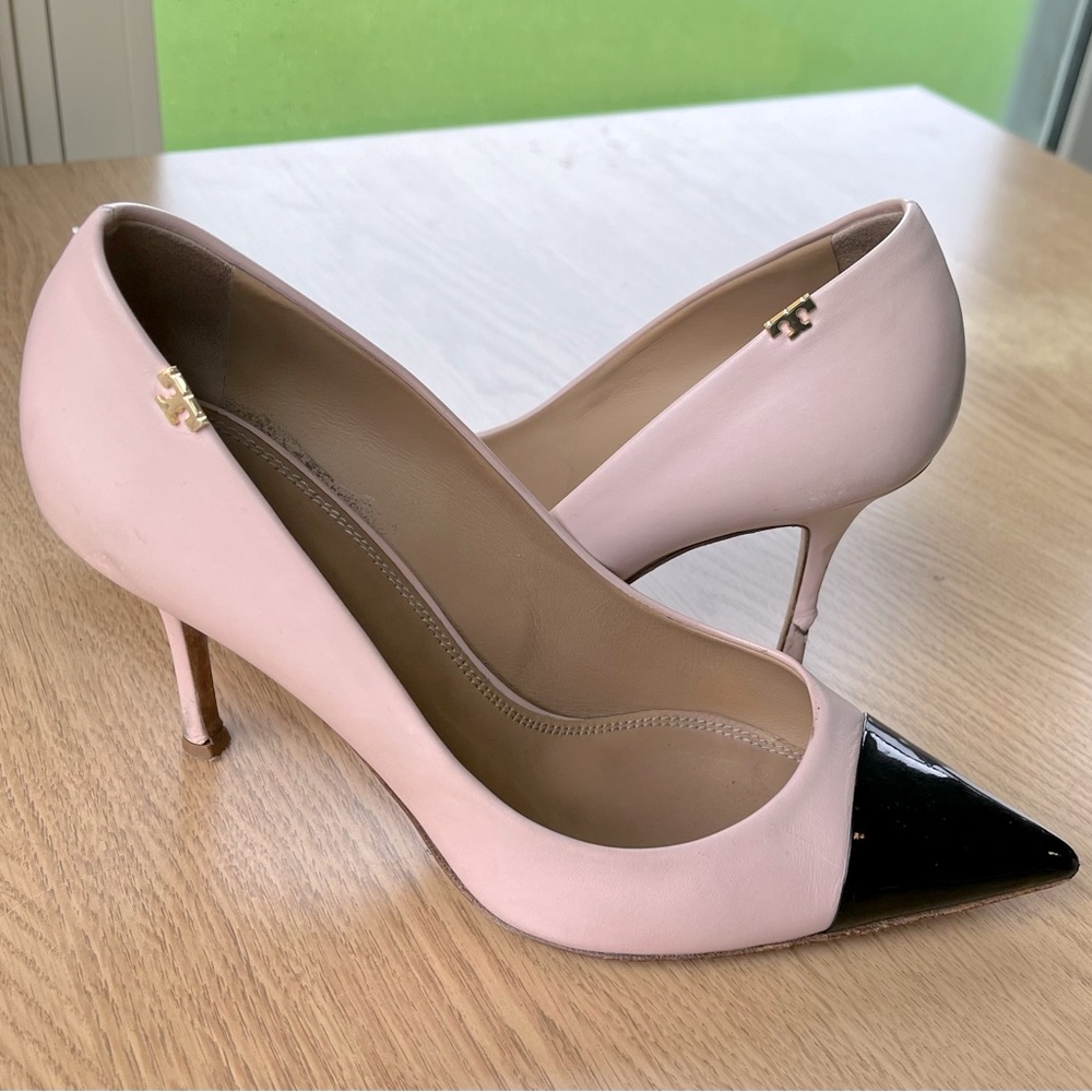 Tori Burch Penelope Cap Toe Pump Size 8